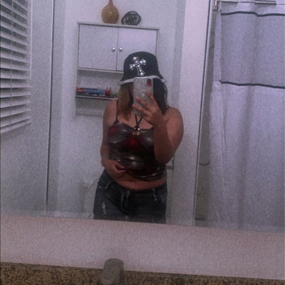 Meet your Posher, Marilyn